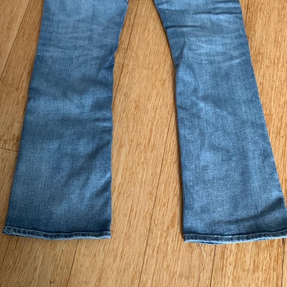 BKE Women's Boot Cut Jeans - Light Blue - Picture 6 of 9
